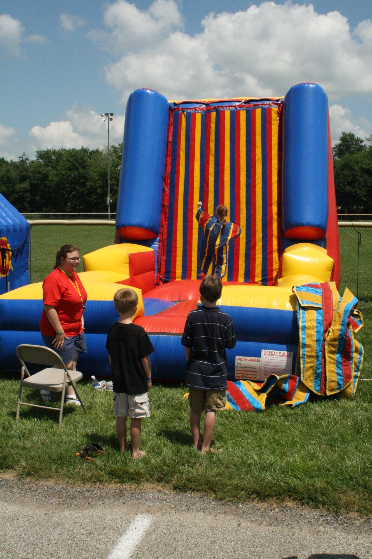 grit Hen imod Modig Inflatable Velcro Wall Rental & Carnival Attractions in Peoria